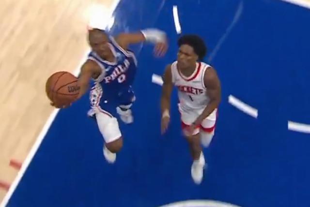 星空体育平台-马克西绝杀上篮遭杜兰特封盖，但回放显示应是干扰球