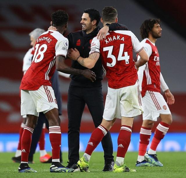 1615760750574051884.jpg 40458266-9355409-image-a-126_161.jpg