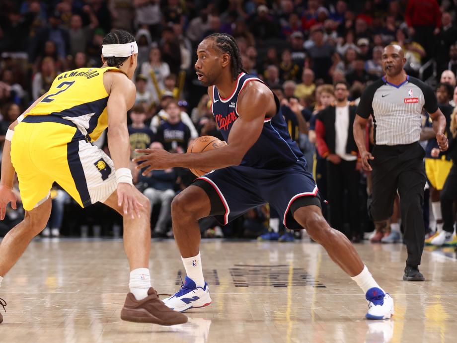 星空体育平台-伦纳德28+8关键投篮助快船24分逆转步行者